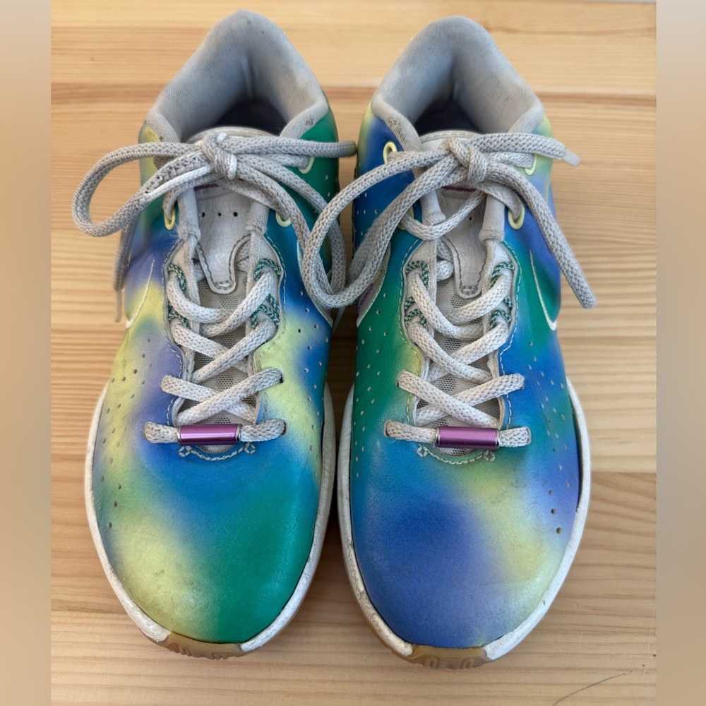 Nike LeBron XXI SE size 3 kids